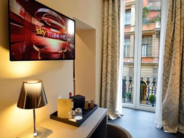 ***  Trevi Palace Hotel Roma Italia